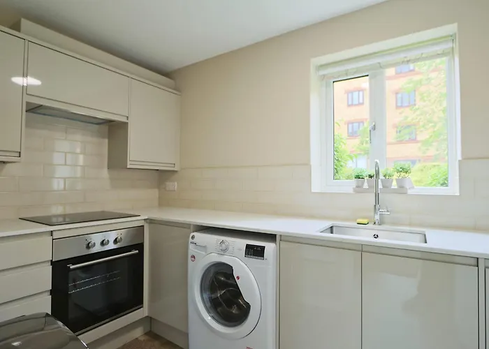 Apartment Caslon Court One Bedroom Flat Bristol